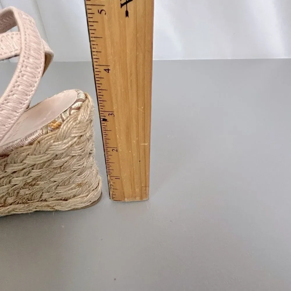 Stuart Weitzman Women's Patterned strapped wedges size 5.5 pink - Picture 10 of 11